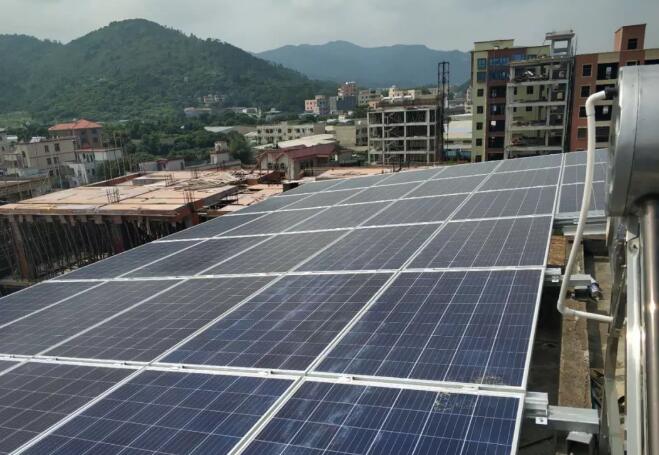 光伏發(fā)電如今發(fā)展如火如荼