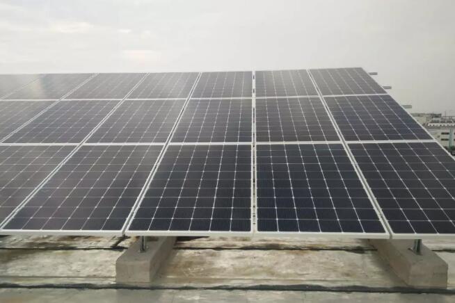 太陽能光伏發(fā)電支架圖