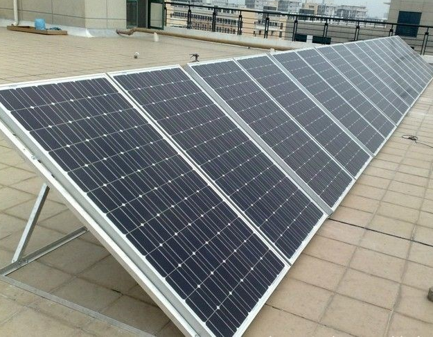 光伏電池板一年可以發(fā)電多少度? 光伏電池板一年可以發(fā)電多少度?